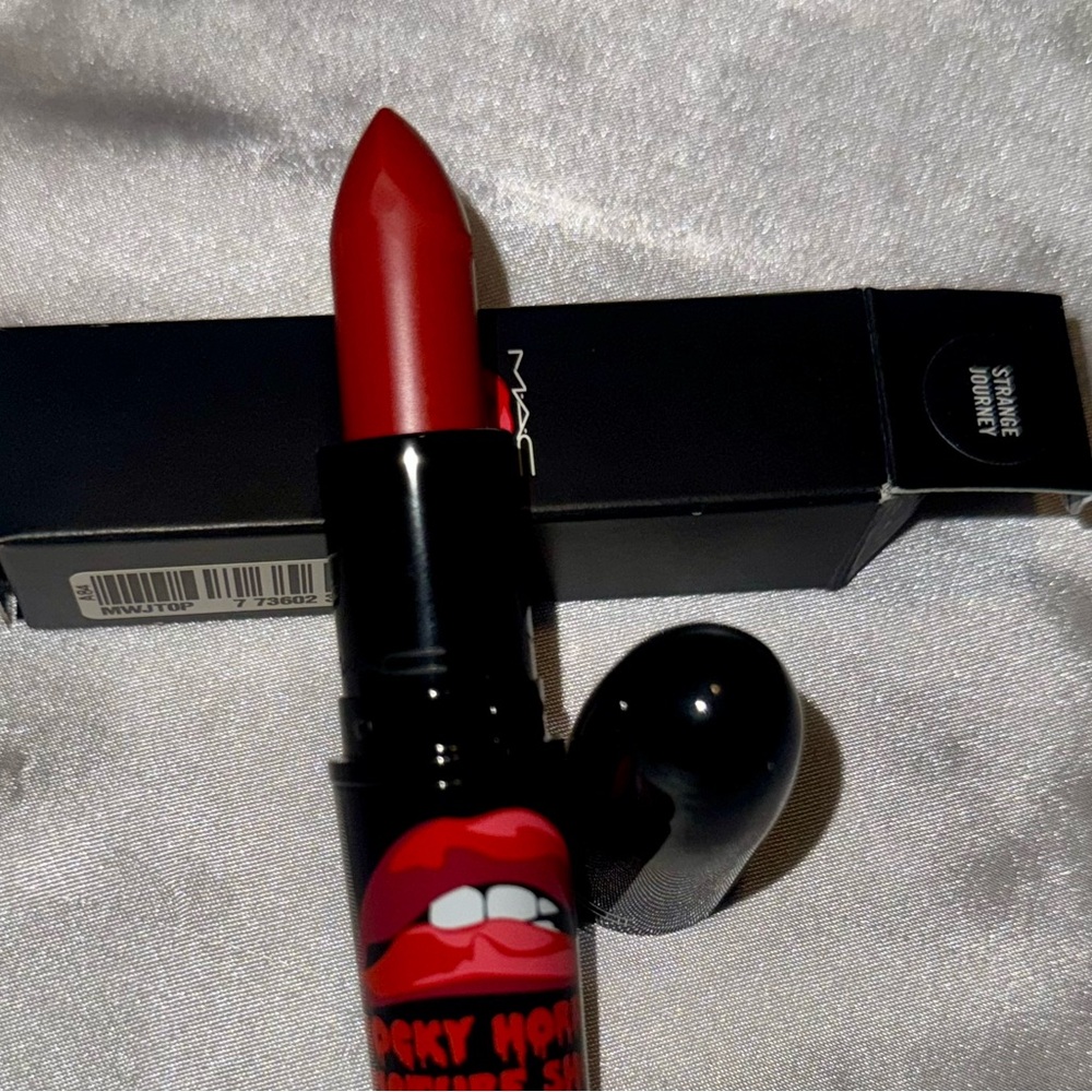 MAC x Rocky Horror Picture Show💋 “Strange Journey” lipstick 💄